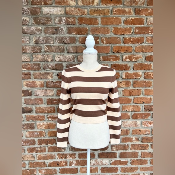 Zara - Picture 1 of 1